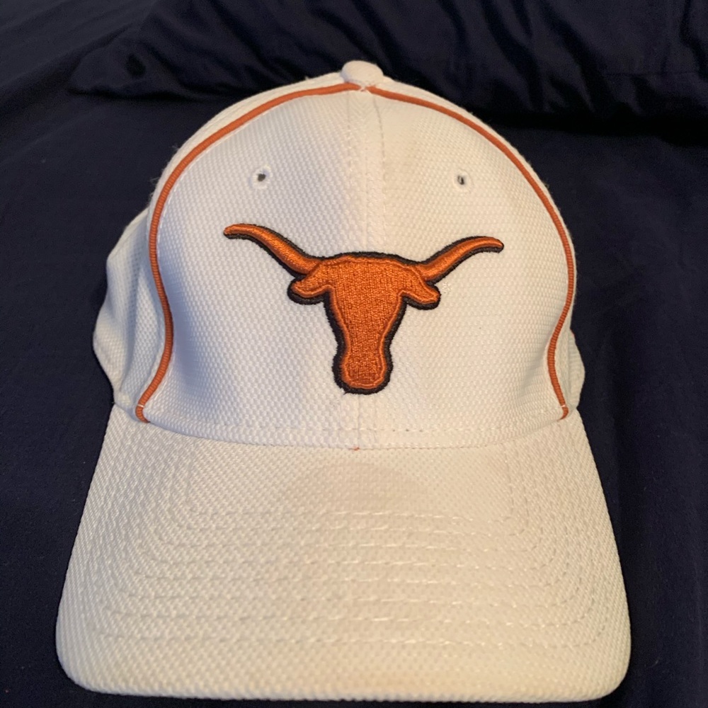 Texas Longhorns fitted hat